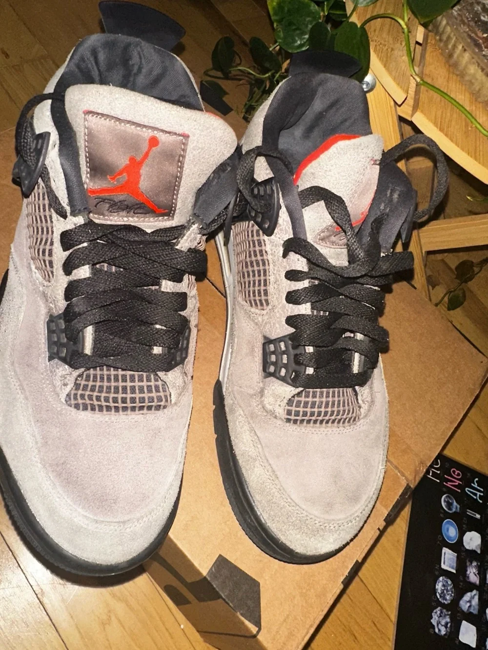 Air Jordan Retro 4 mid Taupe Haze